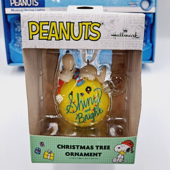 Peanuts Snoopy Winter Holiday Bundle Includes Ornaments & Musical Lights - Picture 9 of 13